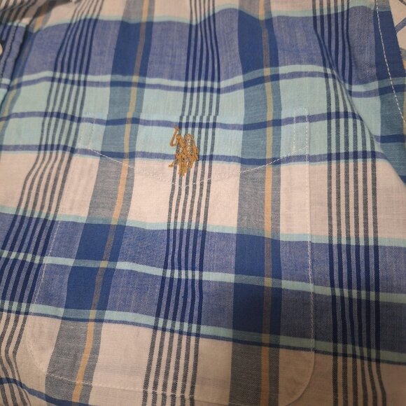 NWT U.S POLO ASSN Mens Short Sleeve Blue White Plaid Button Up Sz Med - Picture 5 of 7